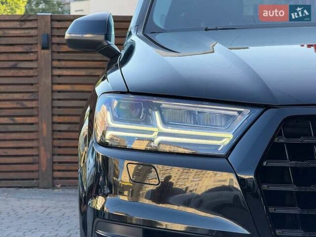 Ауді Ку 7 2019 у Одесі на Automoto.ua Чорний Ауді Ку 7, об'ємом двигуна 3 л та пробігом 162 тис. км за 30000 $, фото 4 на Automoto.ua