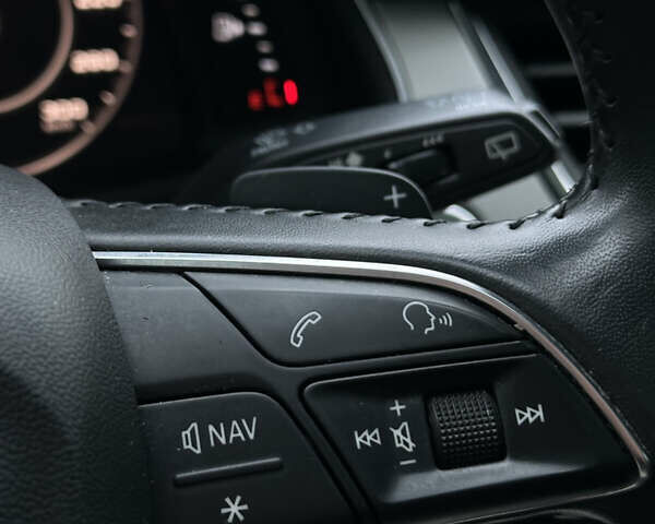 Черный Ауди Ку 7, объемом двигателя 1.98 л и пробегом 211 тыс. км за 24900 $, фото 15 на Automoto.ua