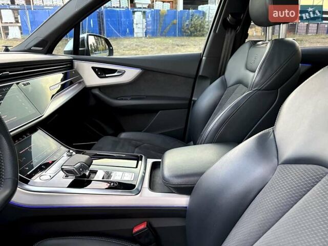 Чорний Ауді Ку 7, об'ємом двигуна 3 л та пробігом 129 тис. км за 56600 $, фото 71 на Automoto.ua