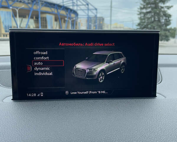 Черный Ауди Ку 7, объемом двигателя 3 л и пробегом 152 тыс. км за 50000 $, фото 40 на Automoto.ua