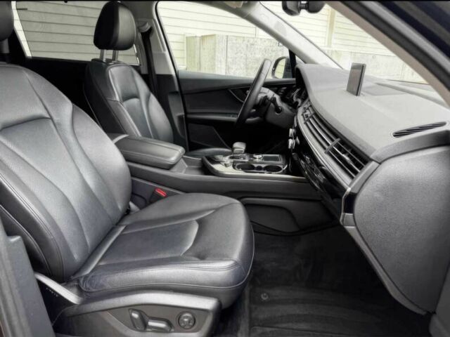 Чорний Ауді Ку 7, об'ємом двигуна 3 л та пробігом 36 тис. км за 20000 $, фото 9 на Automoto.ua