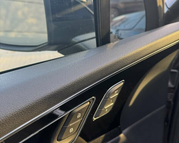 Черный Ауди Ку 7, объемом двигателя 3 л и пробегом 170 тыс. км за 24999 $, фото 12 на Automoto.ua