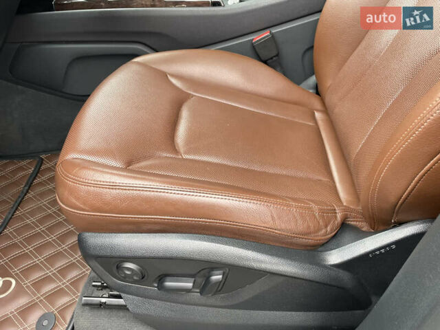 Черный Ауди Ку 7, объемом двигателя 3 л и пробегом 152 тыс. км за 50000 $, фото 23 на Automoto.ua