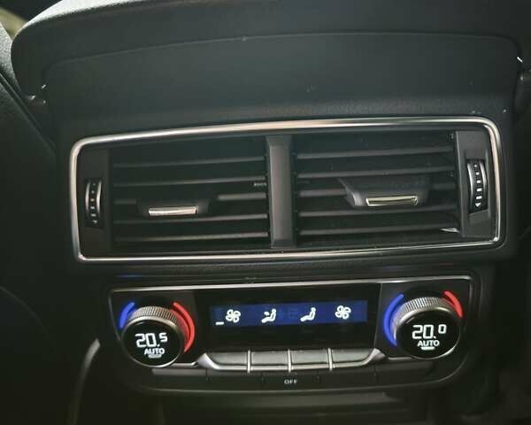 Черный Ауди Ку 7, объемом двигателя 3 л и пробегом 258 тыс. км за 35500 $, фото 3 на Automoto.ua