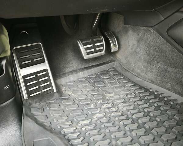 Черный Ауди Ку 7, объемом двигателя 3 л и пробегом 258 тыс. км за 35500 $, фото 23 на Automoto.ua