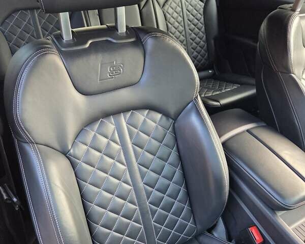 Черный Ауди Ку 7, объемом двигателя 2.97 л и пробегом 256 тыс. км за 46000 $, фото 8 на Automoto.ua