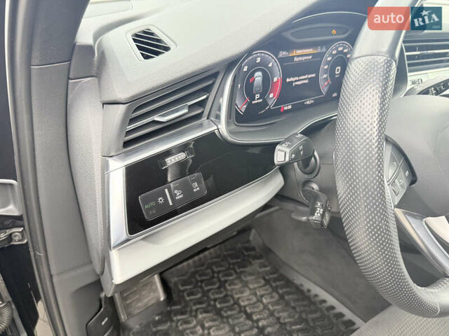 Ауди Ку 7 2019 в Хусте на Automoto.ua Черный Ауди Ку 7, объемом двигателя 2.99 л и пробегом 156 тыс. км за 65500 $, фото 24 на Automoto.ua