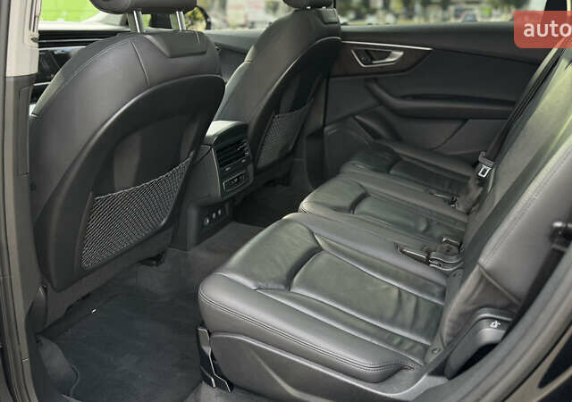 Черный Ауди Ку 7, объемом двигателя 3 л и пробегом 110 тыс. км за 49800 $, фото 18 на Automoto.ua