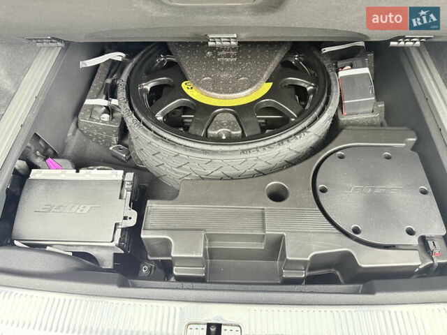 Ауди Ку 7 2019 в Хусте на Automoto.ua Черный Ауди Ку 7, объемом двигателя 2.99 л и пробегом 156 тыс. км за 65500 $, фото 12 на Automoto.ua