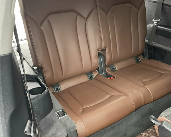 Черный Ауди Ку 7, объемом двигателя 3 л и пробегом 152 тыс. км за 50000 $, фото 34 на Automoto.ua