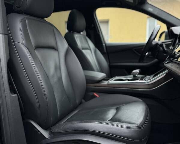 Черный Ауди Ку 7, объемом двигателя 3 л и пробегом 205 тыс. км за 28700 $, фото 27 на Automoto.ua