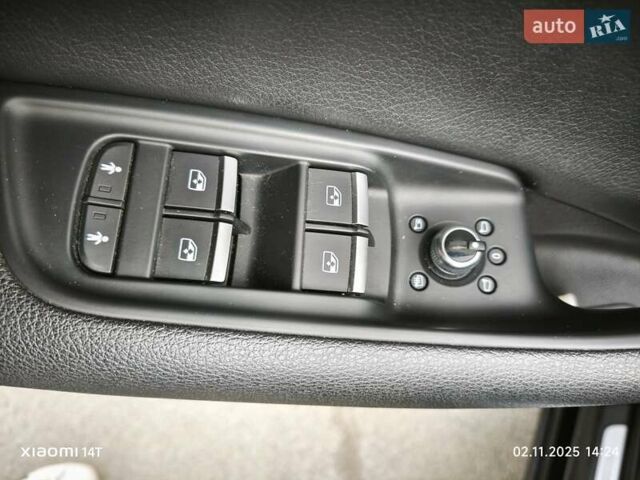 Черный Ауди Ку 7, объемом двигателя 3 л и пробегом 258 тыс. км за 35500 $, фото 20 на Automoto.ua