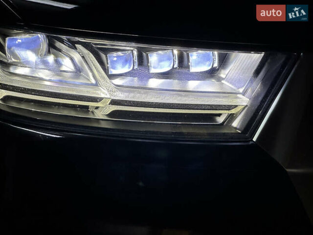 Черный Ауди Ку 7, объемом двигателя 2 л и пробегом 33 тыс. км за 42500 $, фото 19 на Automoto.ua