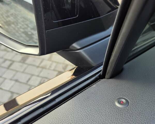 Черный Ауди Ку 7, объемом двигателя 2.97 л и пробегом 256 тыс. км за 46000 $, фото 5 на Automoto.ua