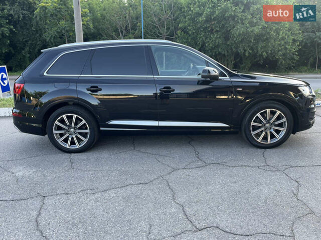 Черный Ауди Ку 7, объемом двигателя 3 л и пробегом 68 тыс. км за 43500 $, фото 4 на Automoto.ua