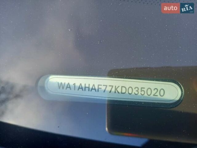 Черный Ауди Ку 7, объемом двигателя 2 л и пробегом 86 тыс. км за 29500 $, фото 3 на Automoto.ua