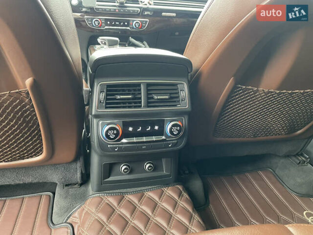 Черный Ауди Ку 7, объемом двигателя 3 л и пробегом 152 тыс. км за 50000 $, фото 19 на Automoto.ua