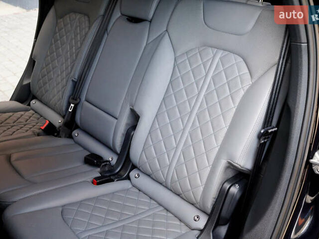 Черный Ауди Ку 7, объемом двигателя 3 л и пробегом 149 тыс. км за 68000 $, фото 58 на Automoto.ua