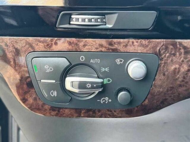 Черный Ауди Ку 7, объемом двигателя 3 л и пробегом 98 тыс. км за 19900 $, фото 16 на Automoto.ua