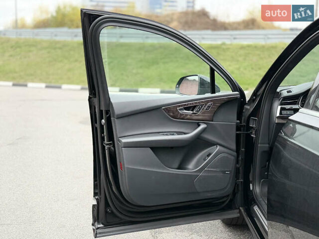 Черный Ауди Ку 7, объемом двигателя 3 л и пробегом 120 тыс. км за 42900 $, фото 18 на Automoto.ua