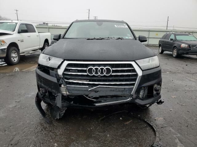 Чорний Ауді Ку 7, об'ємом двигуна 3 л та пробігом 140 тис. км за 22500 $, фото 1 на Automoto.ua