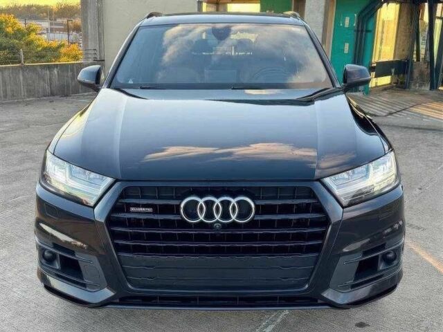 Черный Ауди Ку 7, объемом двигателя 3 л и пробегом 98 тыс. км за 19900 $, фото 1 на Automoto.ua