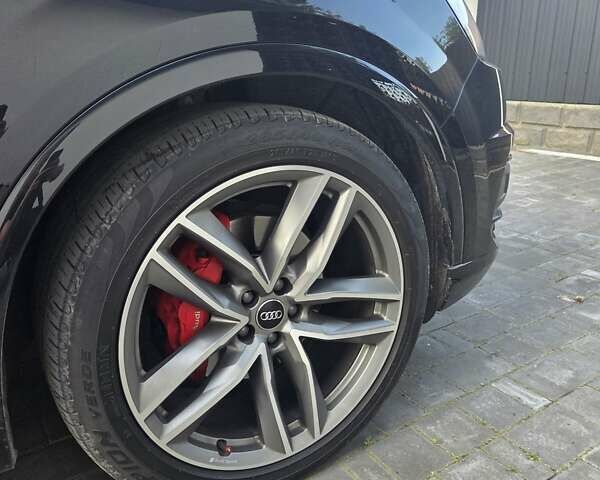 Черный Ауди Ку 7, объемом двигателя 2.97 л и пробегом 256 тыс. км за 46000 $, фото 2 на Automoto.ua