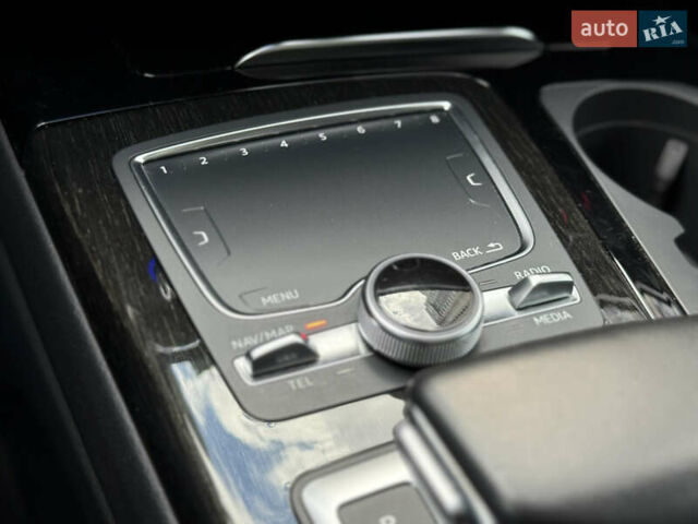 Черный Ауди Ку 7, объемом двигателя 3 л и пробегом 108 тыс. км за 36000 $, фото 30 на Automoto.ua