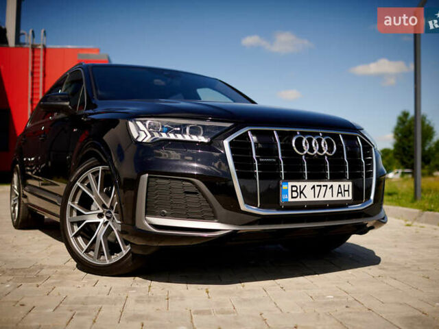 Черный Ауди Ку 7, объемом двигателя 3 л и пробегом 149 тыс. км за 68000 $, фото 4 на Automoto.ua