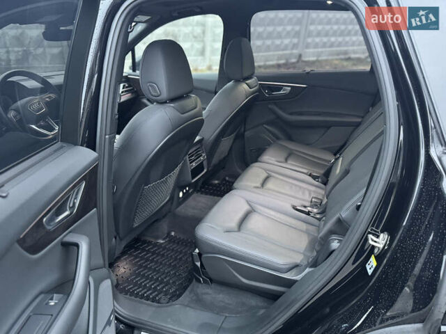 Чорний Ауді Ку 7, об'ємом двигуна 3 л та пробігом 101 тис. км за 47000 $, фото 34 на Automoto.ua