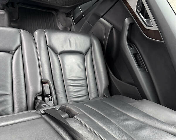 Чорний Ауді Ку 7, об'ємом двигуна 1.98 л та пробігом 205 тис. км за 26300 $, фото 29 на Automoto.ua