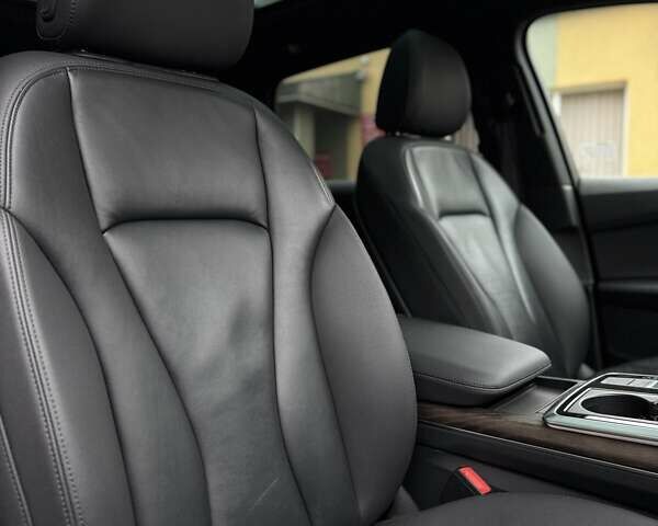 Черный Ауди Ку 7, объемом двигателя 3 л и пробегом 205 тыс. км за 28700 $, фото 29 на Automoto.ua