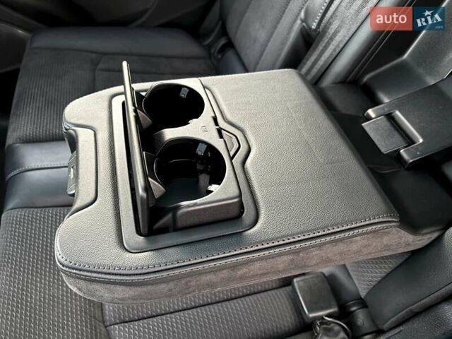 Чорний Ауді Ку 7, об'ємом двигуна 3 л та пробігом 129 тис. км за 56600 $, фото 80 на Automoto.ua