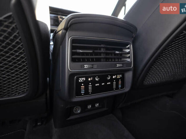 Черный Ауди Ку 7, объемом двигателя 3 л и пробегом 159 тыс. км за 68900 $, фото 27 на Automoto.ua