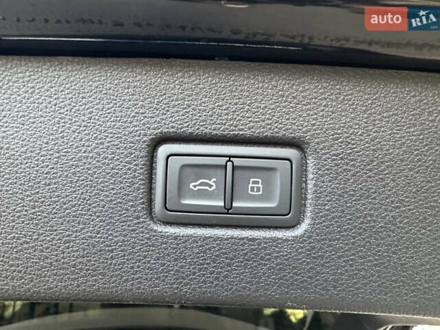 Черный Ауди Ку 7, объемом двигателя 3 л и пробегом 21 тыс. км за 46300 $, фото 20 на Automoto.ua