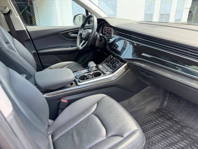 Черный Ауди Ку 7, объемом двигателя 2 л и пробегом 64 тыс. км за 45900 $, фото 17 на Automoto.ua