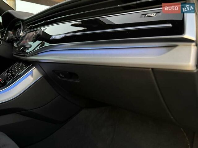 Черный Ауди Ку 7, объемом двигателя 2.97 л и пробегом 219 тыс. км за 54900 $, фото 47 на Automoto.ua