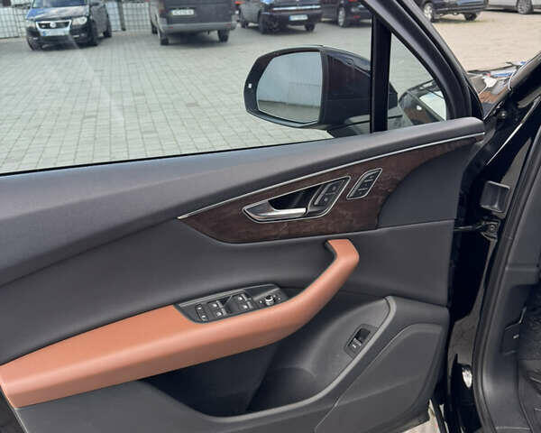 Чорний Ауді Ку 7, об'ємом двигуна 2 л та пробігом 145 тис. км за 39500 $, фото 11 на Automoto.ua