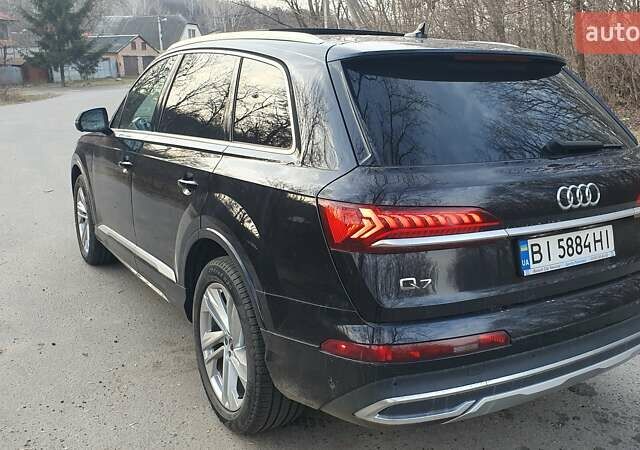 Чорний Ауді Ку 7, об'ємом двигуна 2 л та пробігом 30 тис. км за 56000 $, фото 2 на Automoto.ua