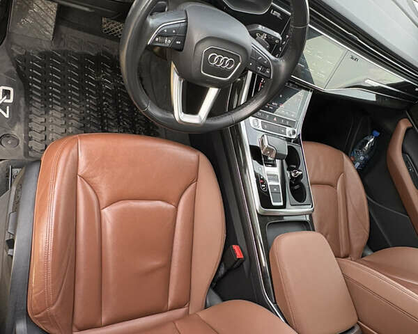 Черный Ауди Ку 7, объемом двигателя 1.98 л и пробегом 105 тыс. км за 38000 $, фото 11 на Automoto.ua