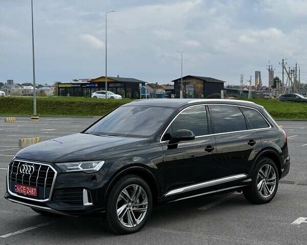 Чорний Ауді Ку 7, об'ємом двигуна 2 л та пробігом 143 тис. км за 41500 $, фото 4 на Automoto.ua