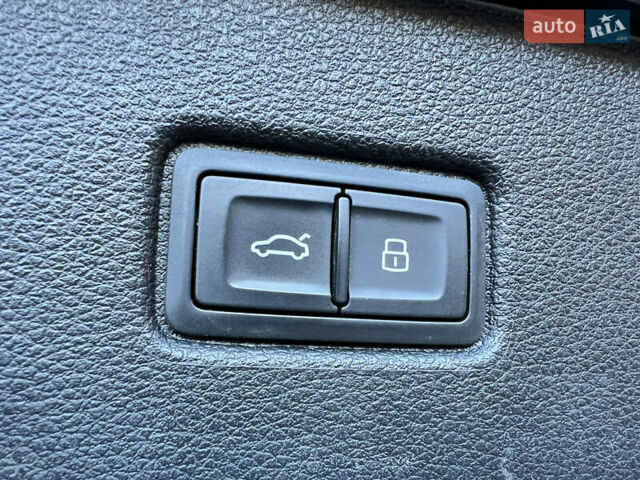 Ауді Ку 7 2020 у Благовіщенське (Ульяновка) на Automoto.ua Чорний Ауді Ку 7, об'ємом двигуна 2.97 л та пробігом 211 тис. км за 51777 $, фото 40 на Automoto.ua