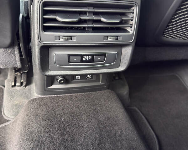 Черный Ауди Ку 7, объемом двигателя 3 л и пробегом 92 тыс. км за 44900 $, фото 18 на Automoto.ua