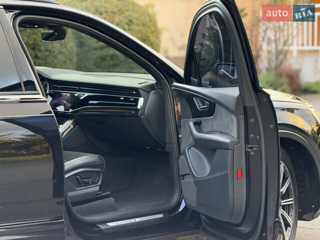 Чорний Ауді Ку 7, об'ємом двигуна 3 л та пробігом 202 тис. км за 53900 $, фото 48 на Automoto.ua