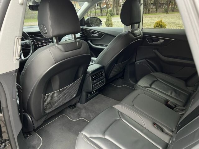 Чорний Ауді Ку 7, об'ємом двигуна 3 л та пробігом 58 тис. км за 48500 $, фото 23 на Automoto.ua