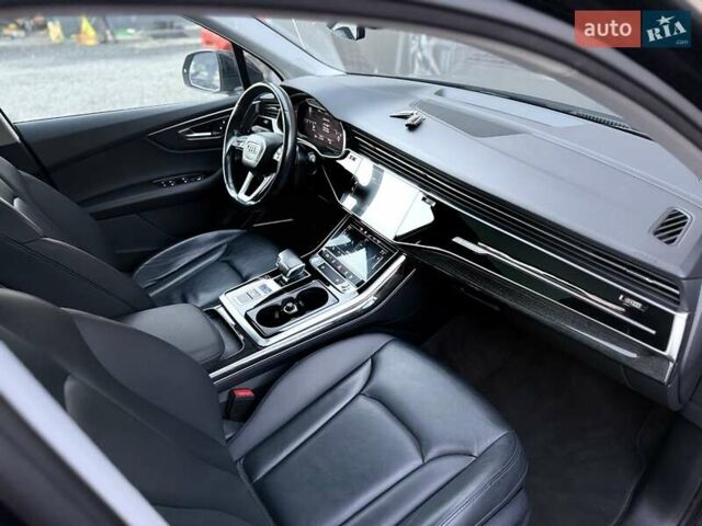 Черный Ауди Ку 7, объемом двигателя 3 л и пробегом 114 тыс. км за 39900 $, фото 51 на Automoto.ua