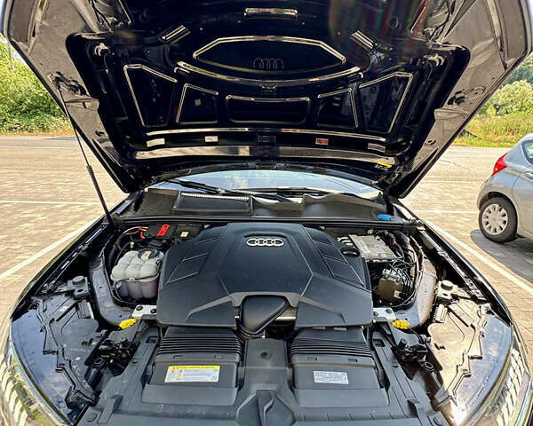 Черный Ауди Ку 7, объемом двигателя 3 л и пробегом 139 тыс. км за 48900 $, фото 45 на Automoto.ua