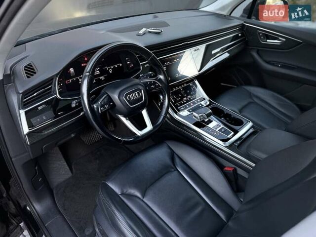 Черный Ауди Ку 7, объемом двигателя 3 л и пробегом 114 тыс. км за 39900 $, фото 38 на Automoto.ua