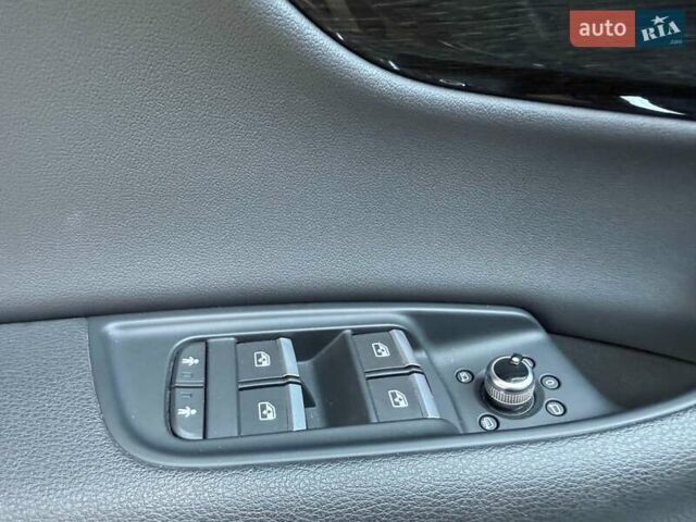 Чорний Ауді Ку 7, об'ємом двигуна 3 л та пробігом 91 тис. км за 49900 $, фото 16 на Automoto.ua