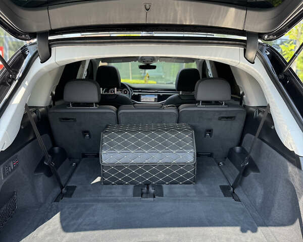 Черный Ауди Ку 7, объемом двигателя 3 л и пробегом 139 тыс. км за 48900 $, фото 41 на Automoto.ua